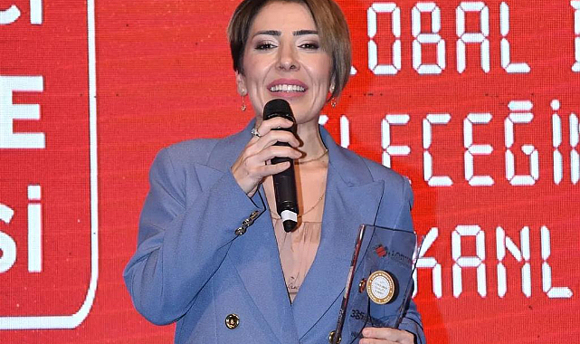 Ak Parti Kırklareli Belediye Başkan Aday Adayı Buşra Taşkın , 25 Kasım Kadına Yönelik Şiddetle Mücadele Günü dolayısıyla bir mesaj yayımladı.