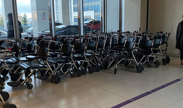 Hastahane'nin sandalye sorunu yok