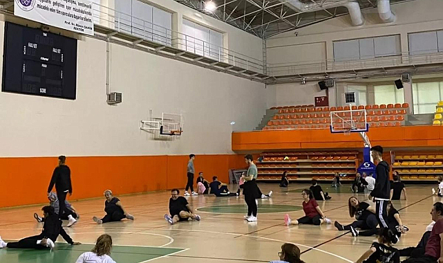 Tekirdağ NKÜ Spor Bilimleri Uygulama ve Araştırma Merkezinden Egzersiz Projesi