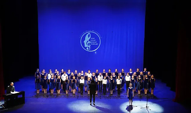 156 Koronun Arasında Lüleburgaz'ın Gururları İzmir'de Sahne Alıyor!