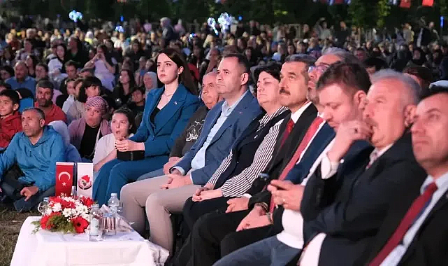 Dr. Sadık Ahmet'in Anısına Kırklareli'nde Unutulmaz Bir Gösteri