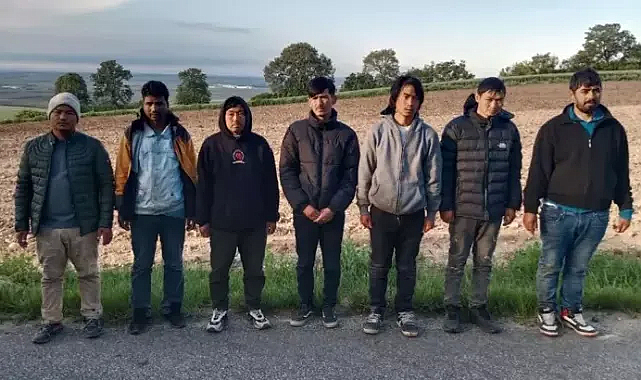 Edirne'de 13 kaçak göçmen yakalandı