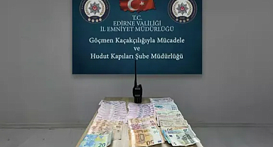 Edirne'de 2 göçmen kaçakçısı tutuklandı