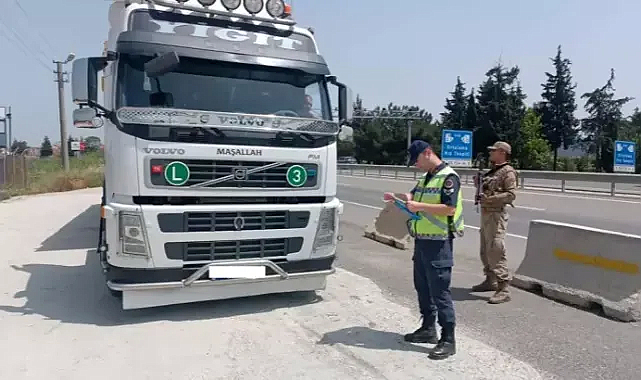 Edirne’de yaklaşık 5 ayda 3 bin 909 ağır vasıta kontrol edildi