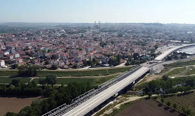 Halkalı-Kapıkule Hızlı Tren Hattı'nın Edirne'deki inşaatının haziranda bitmesi hedefleniyor