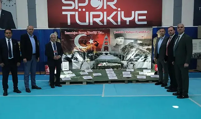 Kırklareli Belediye Başkanı Bulut, Çanakkale Gezici Müzesi'ni Ziyaret Etti