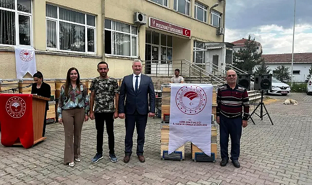 Pehlivanköy'de Ekolojik Kalkınma: Arı Kovanları Dağıtıldı