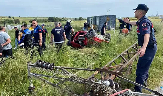 Tekirdağ'da yolda çıkan otomobil, elektrik direğine çarptı: 1 yaralı