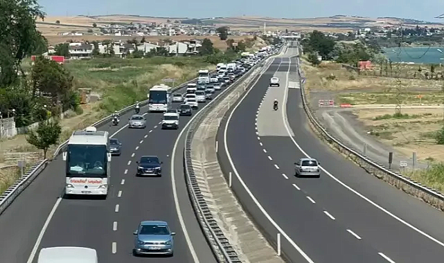 İstanbul-Tekirdağ yolunda trafik yoğunluğu