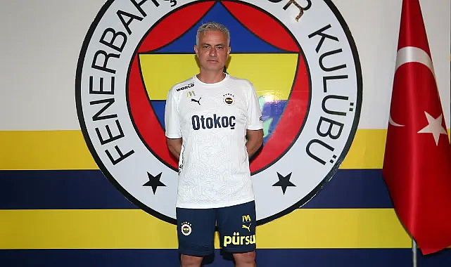 Jose Mourinho, Fenerbahçe'de Göreve Başladı