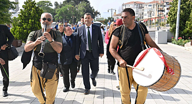 Kiraz Festivali Valilik ve Büyükşehir Ziyareti İle Başladı