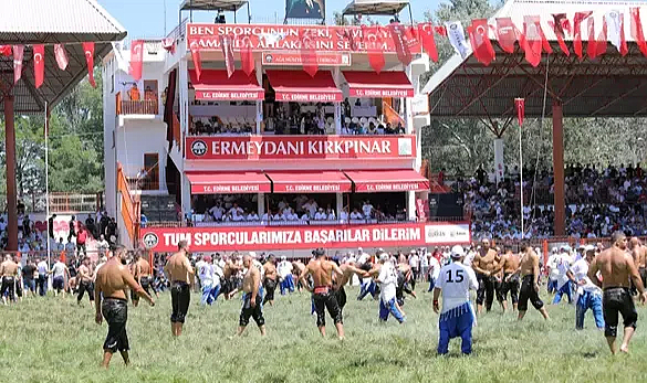 Kırkpınar'da başpehlivana 550 bin lira ödül