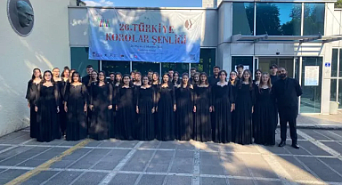 Lüleburgaz Belediyesi Gençlik Korosu 118 Koro Arasında Parladı