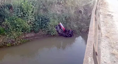 Malkara'da dereye yuvarlanan motosikletin sürücüsü yaralandı