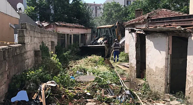 Metruk Bina Avı: Lüleburgaz'da 6 Bina Daha Yıkıldı
