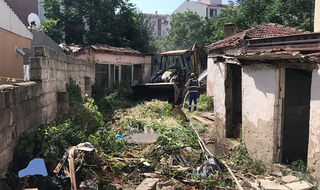 Metruk Bina Avı: Lüleburgaz'da 6 Bina Daha Yıkıldı