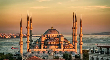 Türkiye'nin En Çok Camiye Sahip İlleri ve Gözde Camileri