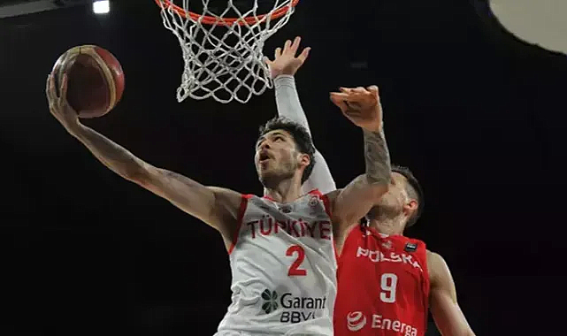 A Milli Erkek Basketbol Takımı, Fransa'ya Farklı Kaybetti