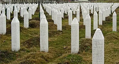 Avrupa'nın Göbeğinde Vicdan Tutulması: 29. Yıl Dönümünde Srebrenitsa Soykırımı