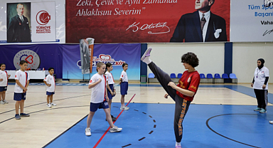 BAŞKANIMIZ AKAY YAZ SPOR OKULU KURSLARIMIZI ZİYARET ETTİ