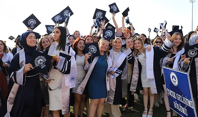 Kırklareli Üniversitesinde Geleceğin Sağlıkçıları Kep Attı