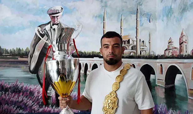 Kırkpınar Başpehlivanı Zeybek: Altın kemerin ebedi sahibi olmak istiyorum