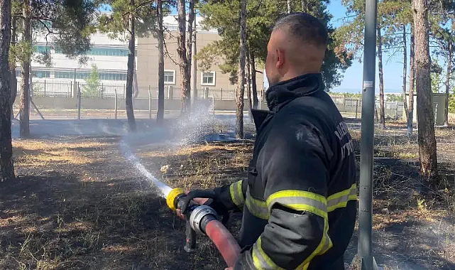 Lüleburgaz'da Çıkan Yangın Tehlike Saçtı: Ekipler Anında Müdahale Etti