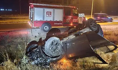 Babaeski'de Feci Kaza: Araç Ters Döndü, Sürücü Araç İçerisinde Sıkıştı