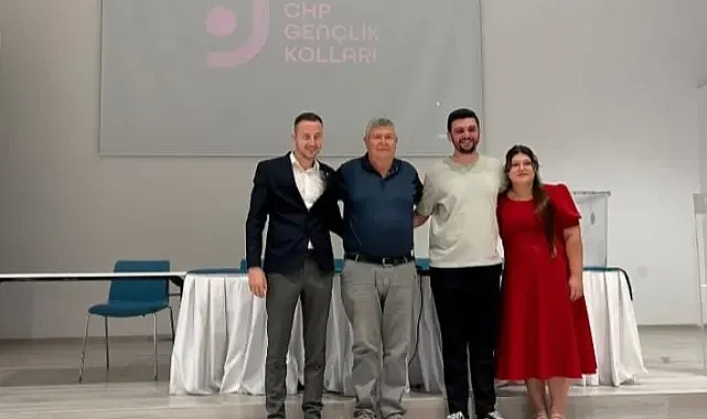 CHP Gençlik Kolları'nda Demokrasi Rüzgarı: Ali Can'dan Yeni Başkan ve Ekibine Başarı Dileği