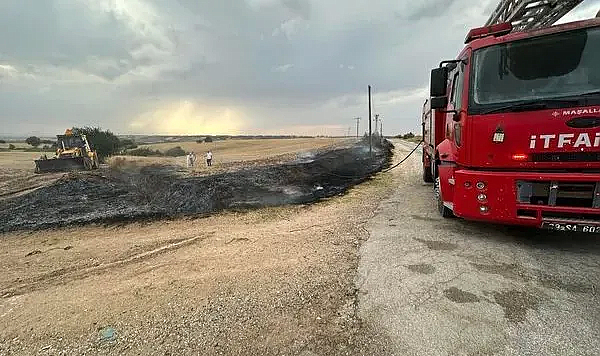 Kırıkköy'de Su Kuyu Trafo Merkezindeki Yangın Söndürüldü