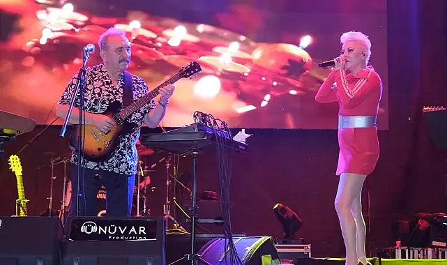 Kırklareli'de 30 Ağustos Coşkusu Ümit Besen ve Pamela Konserleriyle Taçlandı