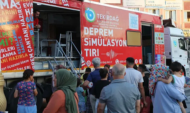 Marmara Depremi’nin Yıl Dönümünde Anma Etkinlikleri Düzenlendi