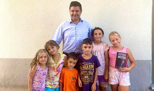 Kıyıköy Belediye Başkanı İsmail Özen, Minik Öğrencileri Ağırladı