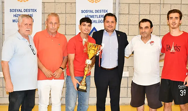 Lüleburgaz’da Futbol Heyecanı: Çetin Öten Kupası Sahiplerini Buldu