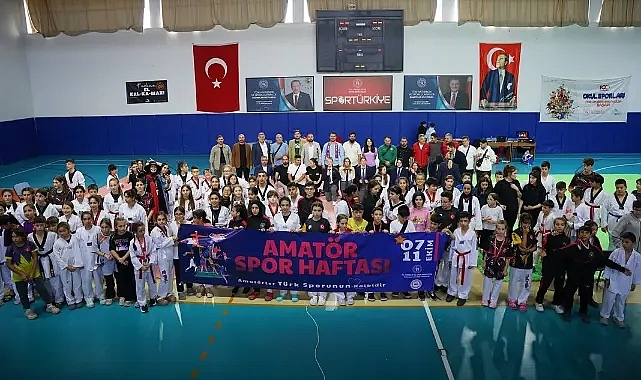 Babaeski'de Taekwondo Turnuvası ile Gençler Bir Araya Geldi