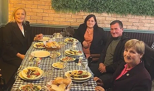 Kaynarca Belediye Başkanı Neşe Çevikbaş'tan Muhtarlar Günü Kutlaması