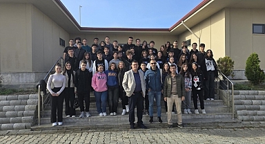 ÖĞRENCİLERDEN SÜLEYMANPAŞA SAHİPSİZ HAYVAN GEÇİCİ BAKIMEVİ'NE ZİYARET