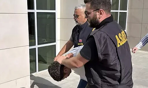 Tekirdağ'da 1 kişiyi öldürüp, 1'i polis 4 kişiyi de yaralayan şüpheli adliyede