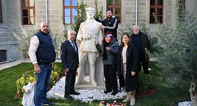 Keşan Belediye Başkanı Özcan, Atatürk Büstü Restorasyonunu Duyurdu!