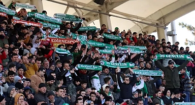 Kırklarelispor, Kastamonuspor'u 4-1 Yenerek 3 Puanı Kaptı