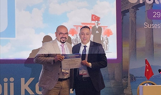 ÖĞRETİM ÜYELERİMİZ ÜROLOJİ KONGRESİNDEN ÖDÜLLE DÖNDÜ