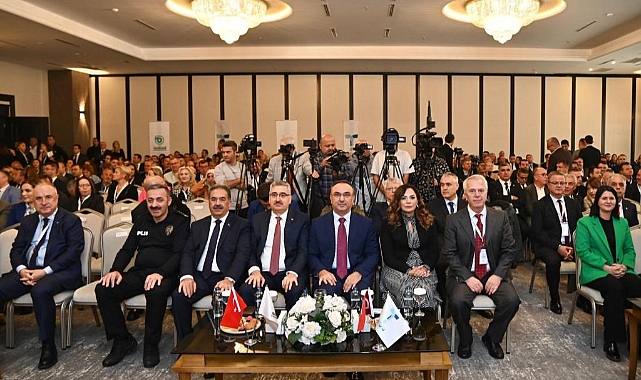 TEKİRDAĞ'DA SUYUN GELECEĞİ MASAYA YATIRILDI