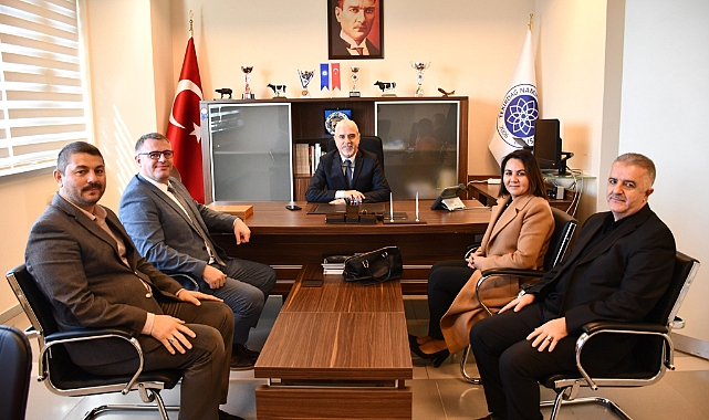Veteriner Fakültesinde Dekanlık Görevi Devir Teslimi Gerçekleşti