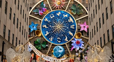 30 Aralık 2024 Yıl Sonuna Bir Kala: Astrolojik Etkiler ve Günlük Burç Yorumları