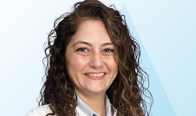 ERKEN ERGENLİK KIZLARDA 10 KAT FAZLA GÖRÜLÜYOR!
