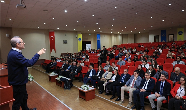 TRAKYA ÜNİVERSİTESİNDE YAPAY ZEKÂ ÇALIŞTAYI