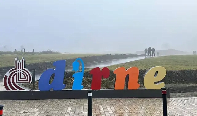 Edirne'de yoğun sis; görüş mesafesi 50 metrenin altına indi
