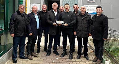 İYİ Parti’den Kırklarelispor’a Moral Ziyareti!
