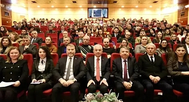 Kırklareli'de "Türkiye Yüzyılı Maarif Modeli Değerlendirme Toplantısı" Gerçekleşti