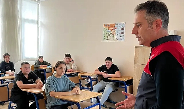 Kırklareli'nde Lise Öğrencilerine Gıda Okuryazarlığı Eğitimi